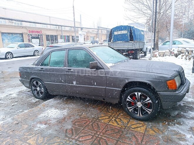 Mercedes 190 1992, 356,846 km - 2.0 л - Bakı