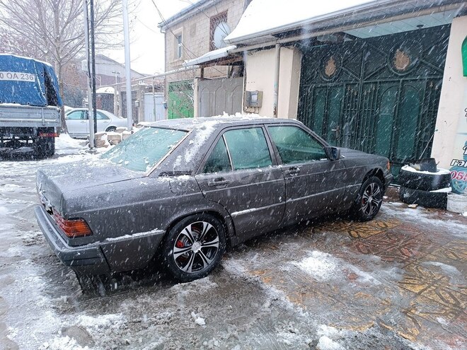 Mercedes 190 1992, 356,846 km - 2.0 л - Bakı
