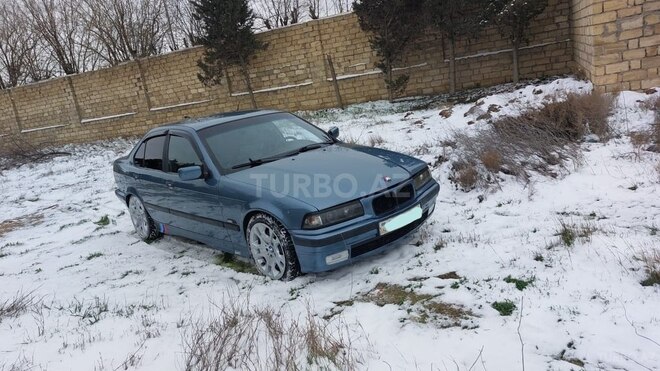 BMW 320 1995, 328,000 km - 2.0 l - Sumqayıt