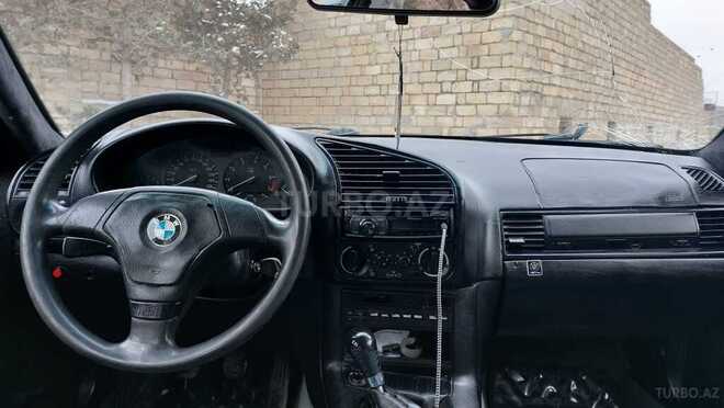 BMW 320 1995, 328,000 km - 2.0 l - Sumqayıt