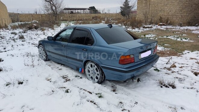 BMW 320 1995, 328,000 km - 2.0 l - Sumqayıt