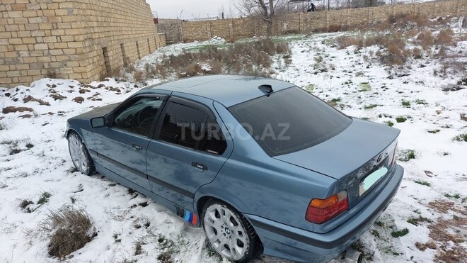 BMW 320 1995, 328,000 km - 2.0 l - Sumqayıt