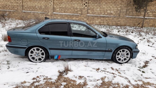 BMW 320 1995, 328,000 km - 2.0 l - Sumqayıt