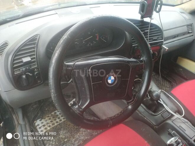 BMW 318 1995, 340,396 km - 1.8 l - Biləsuvar