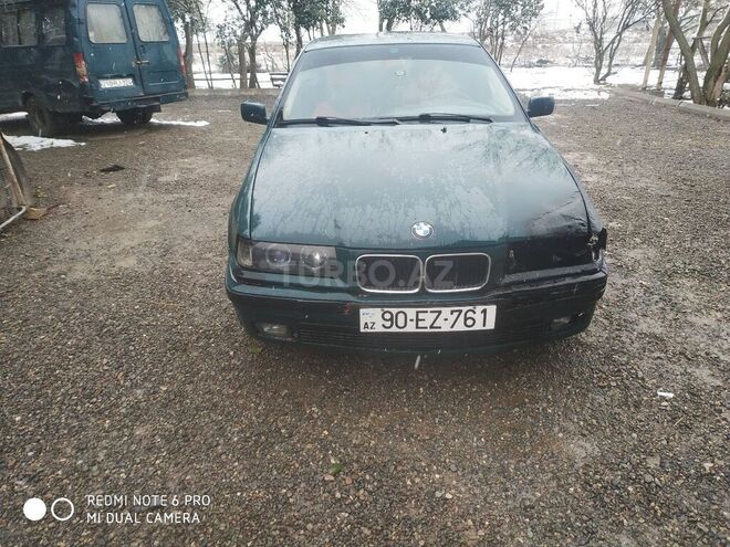BMW 318 1995, 340,396 km - 1.8 l - Biləsuvar