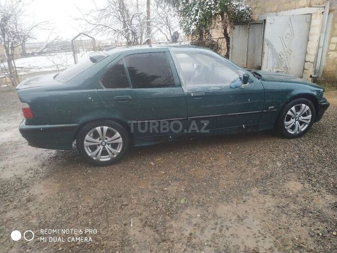 BMW 318 1995, 340,396 km - 1.8 l - Biləsuvar