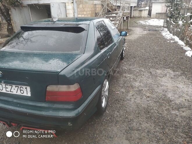BMW 318 1995, 340,396 km - 1.8 l - Biləsuvar