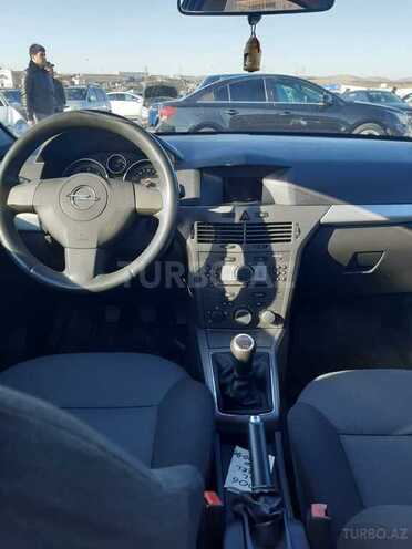 Opel Astra 2006, 185,000 km - 1.3 l - Bakı