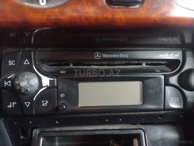 Mercedes E 280 1994, 373,000 km - 2.8 l - Yevlax