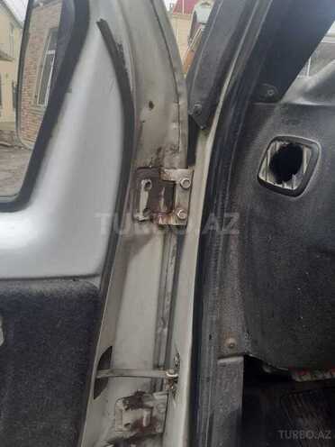 GAZ  2000, 400,000 km - 2.5 l - Qazax