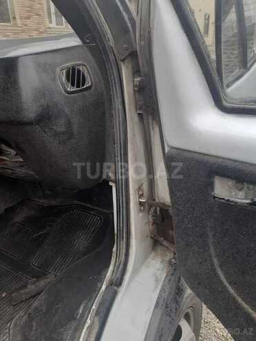 GAZ  2000, 400,000 km - 2.5 l - Qazax