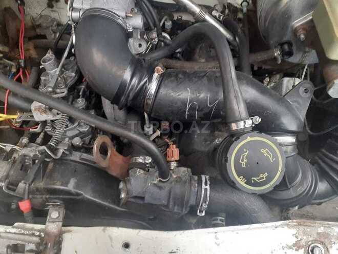 GAZ  2000, 400,000 km - 2.5 l - Qazax