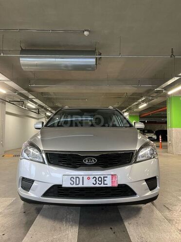 Kia Ceed 2010, 130,000 km - 1.4 l - Bakı