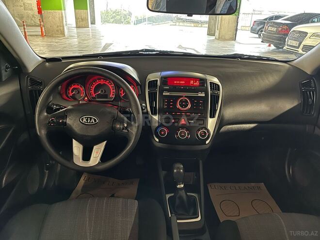 Kia Ceed 2010, 130,000 km - 1.4 l - Bakı