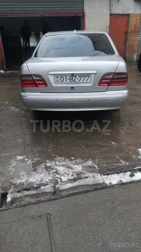 Mercedes E 280 2000, 411,000 km - 2.8 л - Sumqayıt