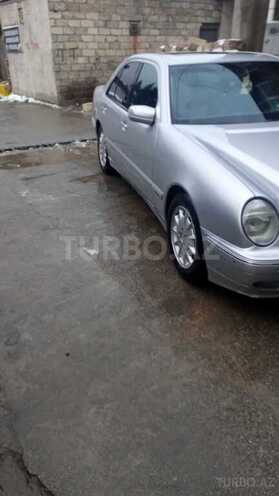 Mercedes E 280 2000, 411,000 km - 2.8 л - Sumqayıt