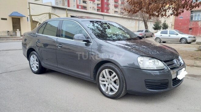 Volkswagen Jetta 2005, 221,477 km - 2.5 l - Gəncə