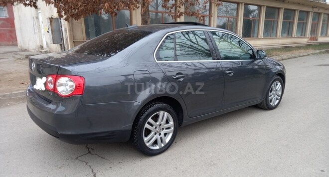Volkswagen Jetta 2005, 221,477 km - 2.5 l - Gəncə