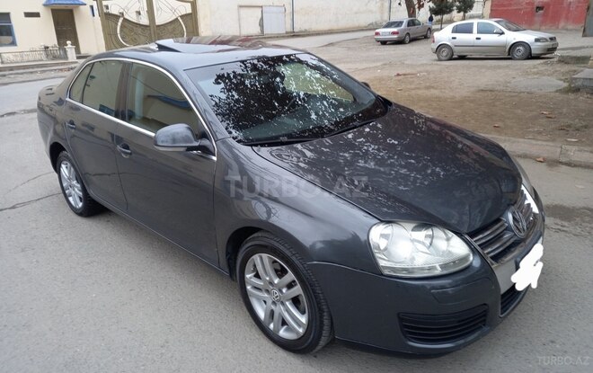 Volkswagen Jetta 2005, 221,477 km - 2.5 l - Gəncə