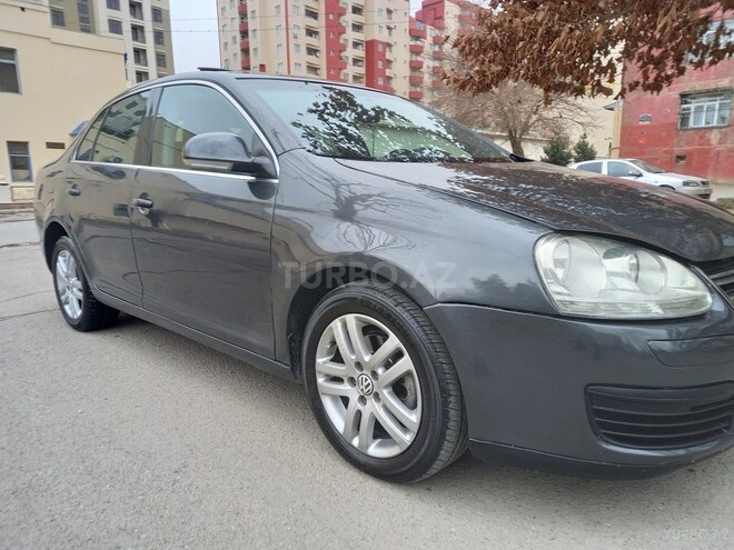 Volkswagen Jetta 2005, 221,477 km - 2.5 l - Gəncə
