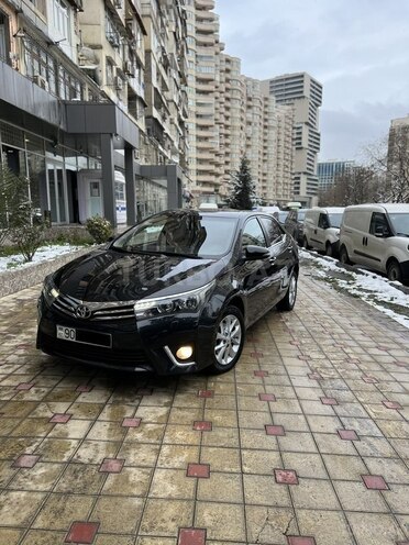 Toyota Corolla 2014, 203,000 km - 1.6 l - Bakı