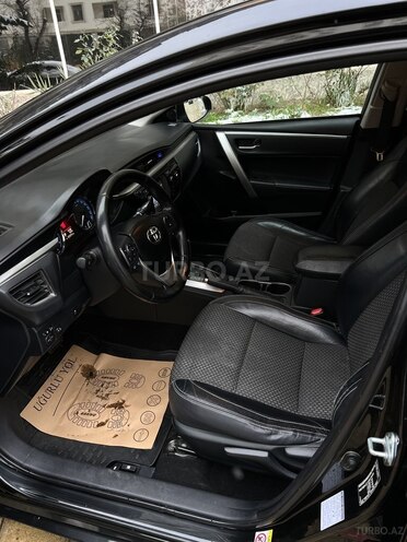 Toyota Corolla 2014, 203,000 km - 1.6 l - Bakı