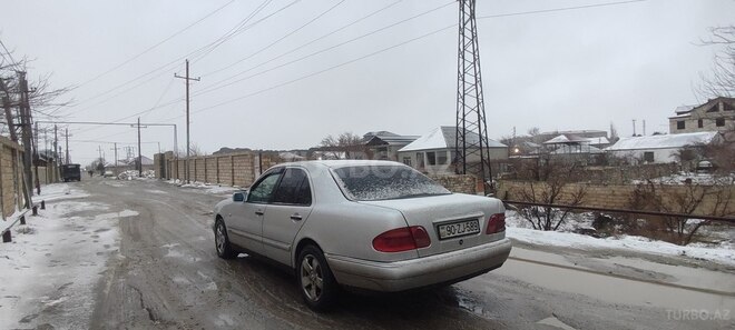 Mercedes E 200 1998, 400,753 km - 2.0 l - Sumqayıt