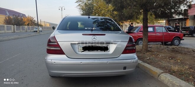 Mercedes E 220 2004, 475,000 km - 2.2 l - Goranboy
