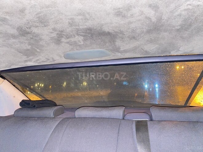 Mercedes E 240 2000, 158,432 km - 2.6 л - Bakı