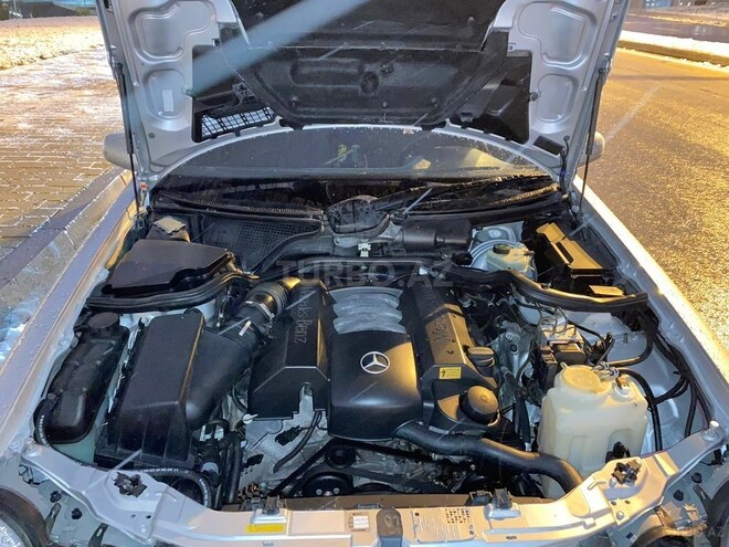 Mercedes E 240 2000, 158,432 km - 2.6 л - Bakı