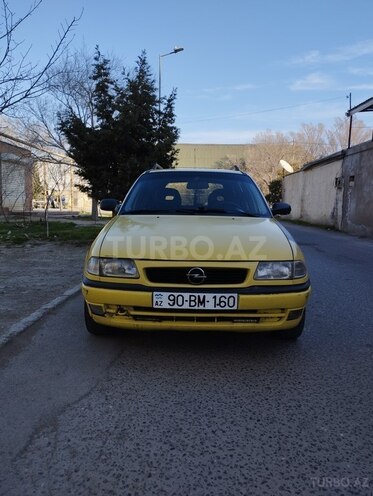 Opel Astra 1994, 400,000 km - 1.6 l - Bakı