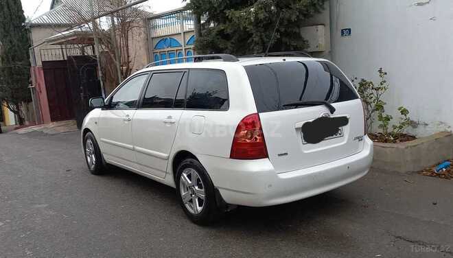 Toyota Corolla 2005, 220,000 km - 1.4 l - Bakı
