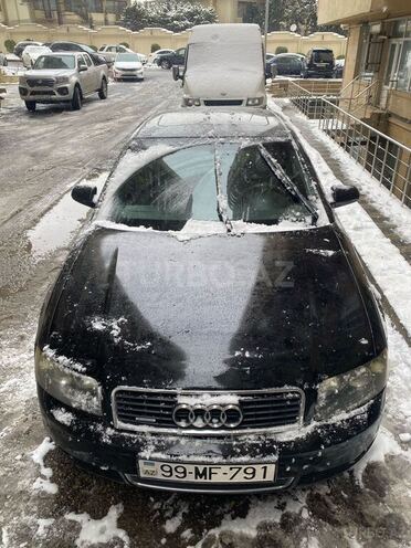 Audi A4 2003, 310,000 km - 1.8 l - Bakı