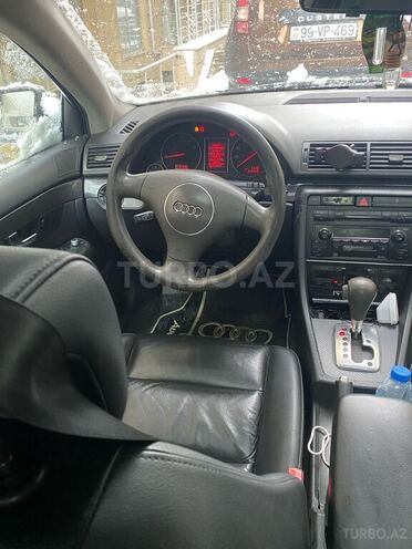 Audi A4 2003, 310,000 km - 1.8 l - Bakı