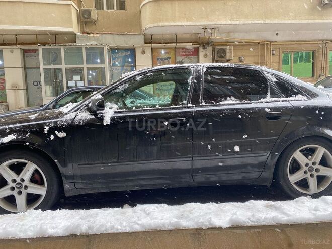 Audi A4 2003, 310,000 km - 1.8 l - Bakı