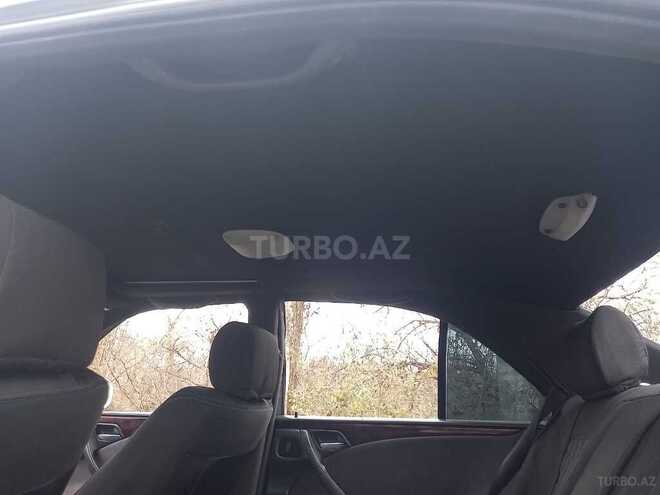 Mercedes E 240 2000, 240,000 km - 2.4 l - Bakı