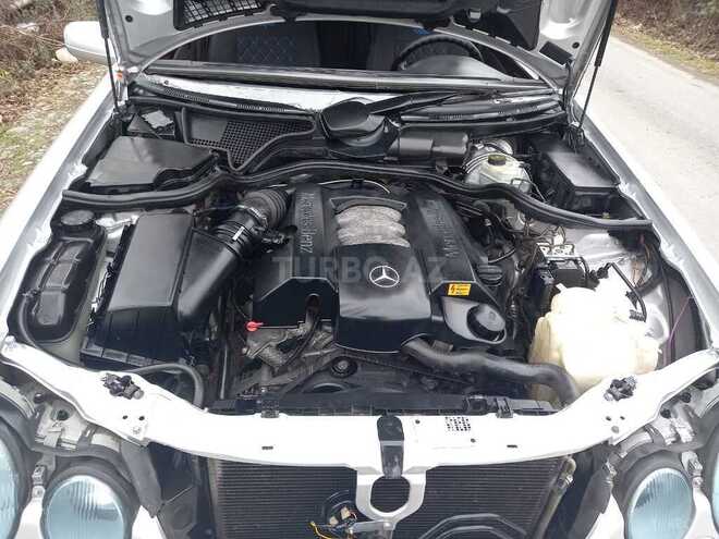 Mercedes E 240 2000, 240,000 km - 2.4 l - Bakı