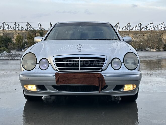 Mercedes E 320 2001, 421,000 km - 3.2 l - Bakı