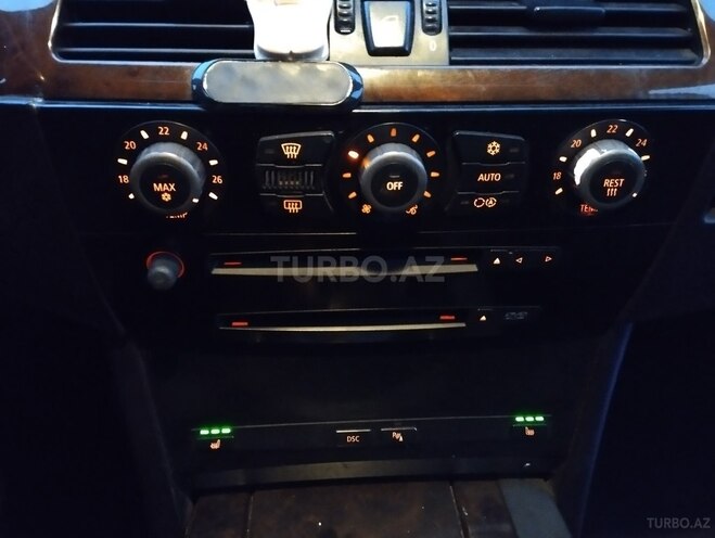 BMW 530 2005, 385,000 km - 3.0 l - Bakı