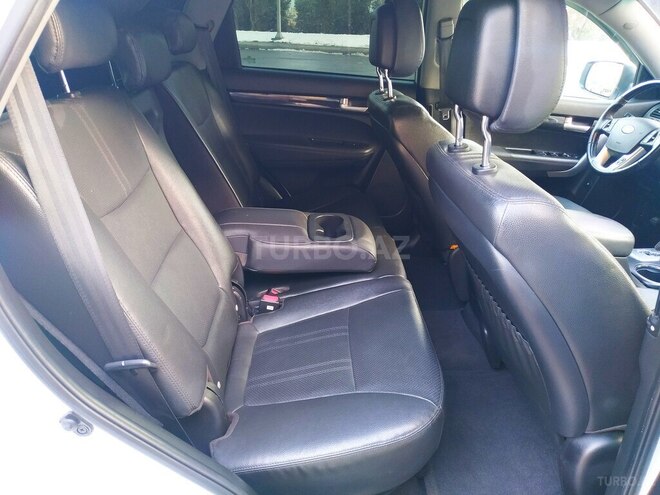 Kia Sorento 2010, 199,000 km - 2.0 l - Bakı