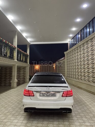 Mercedes E 220 2013, 201,000 km - 2.2 l - Bakı