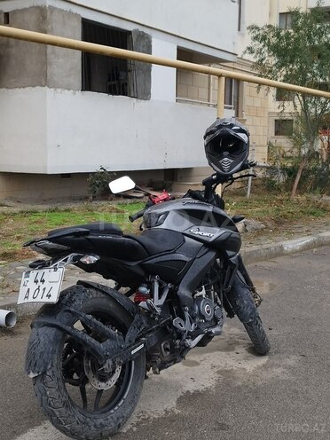 Bajaj Pulsar NS 200
