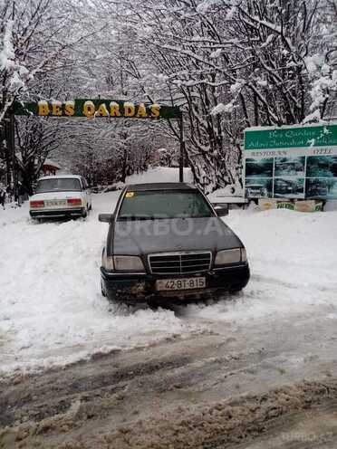 Mercedes C 180 1995, 300,000 km - 1.8 l - Lənkəran