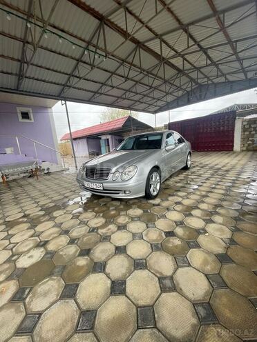 Mercedes E 220 2004, 440,000 km - 2.2 l - Bakı