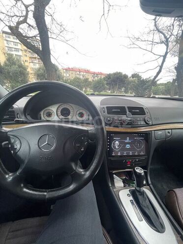 Mercedes E 220 2004, 440,000 km - 2.2 l - Bakı