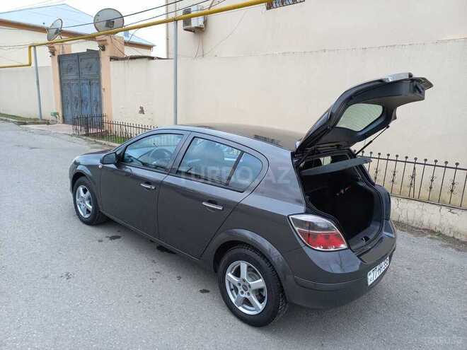 Opel Astra 2009, 175,678 km - 1.4 l - Bakı