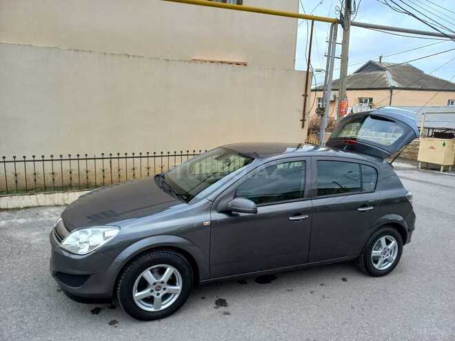 Opel Astra 2009, 175,678 km - 1.4 l - Bakı
