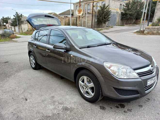 Opel Astra 2009, 175,678 km - 1.4 l - Bakı