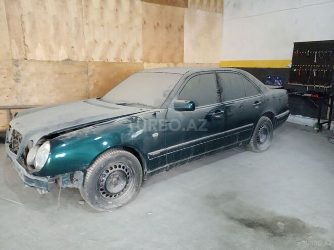 Mercedes E 230 1996, 400,000 km - 2.3 l - Bakı