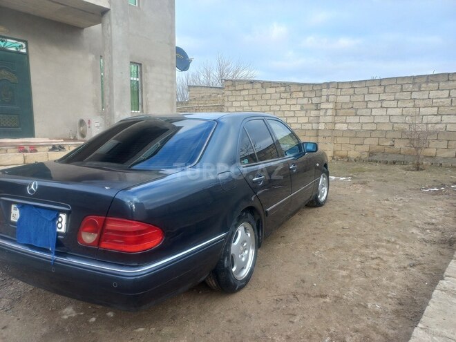 Mercedes E 280 1997, 456,860 km - 2.8 l - Sumqayıt
